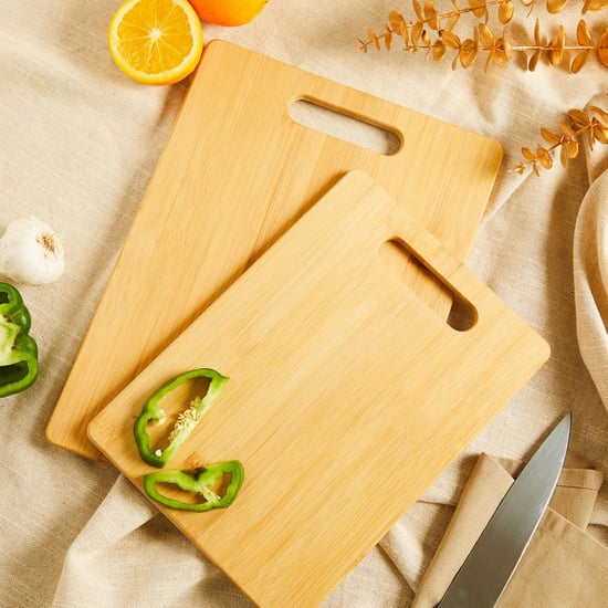 wooden chopping board